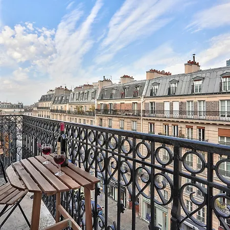 Notre Dame De - Monge Apartment *