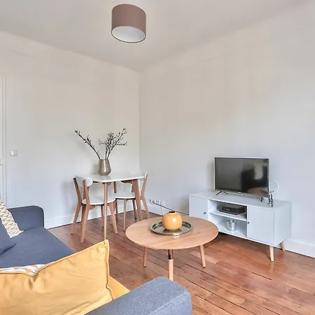 Notre Dame De - Monge Apartmán